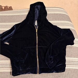 NWOT Fabletics woman’s medium Velvet Zip-Up Hoodie - Navy